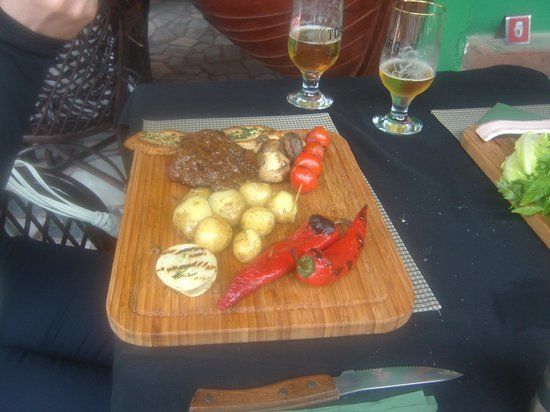 Happy Viking Sports Pub & Eatery